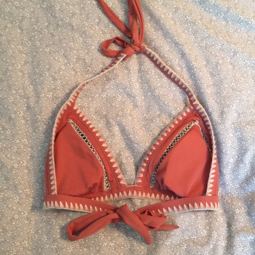 Bikini set!! - Picture 4 of 5